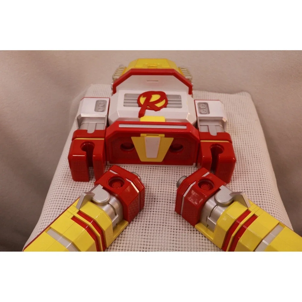 Ryan's World Mega Mecha Titan Robot Transforming Figure Red Yellow White 18in